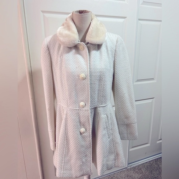 Kensie ivory workmen’s winter coat SZ L gently used - Picture 2 of 14